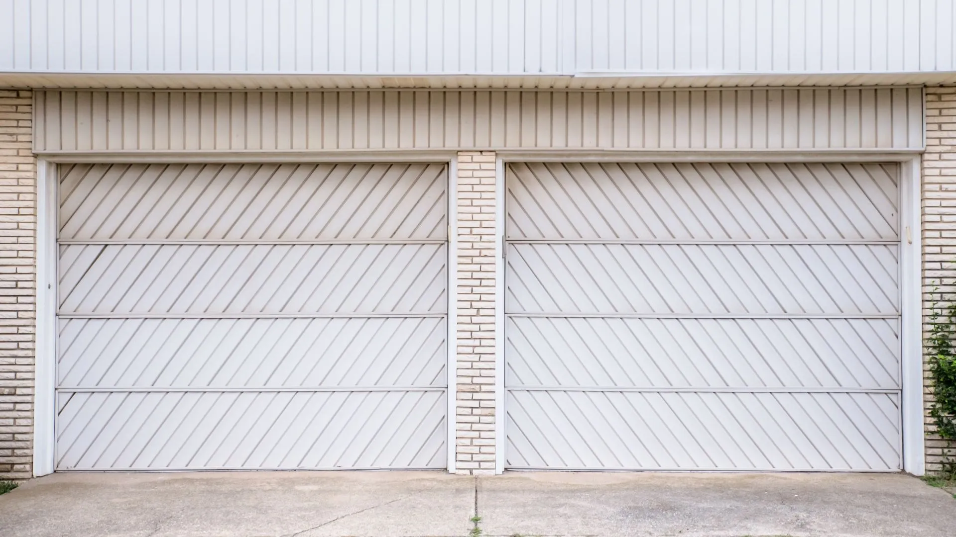 What Makes Double Garage Doors Stand Out