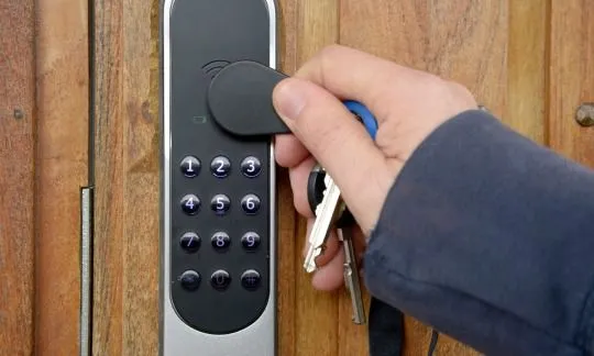 smart lock with key