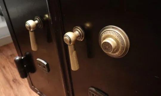 How To Unlock Antique Safe | Sure Lock & Key